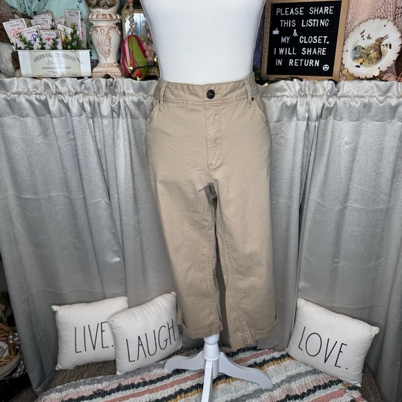 Faded Glory Tan Women’s Cotton Blend Denim Capris Size 18 - Picture 2 of 9